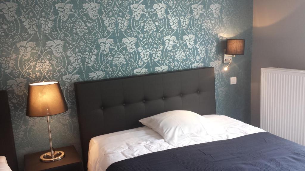 Hotel La Fayette Rochefort Pokoj fotografie