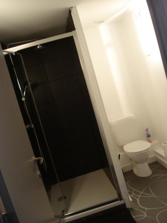 Hotel La Fayette Rochefort Pokoj fotografie