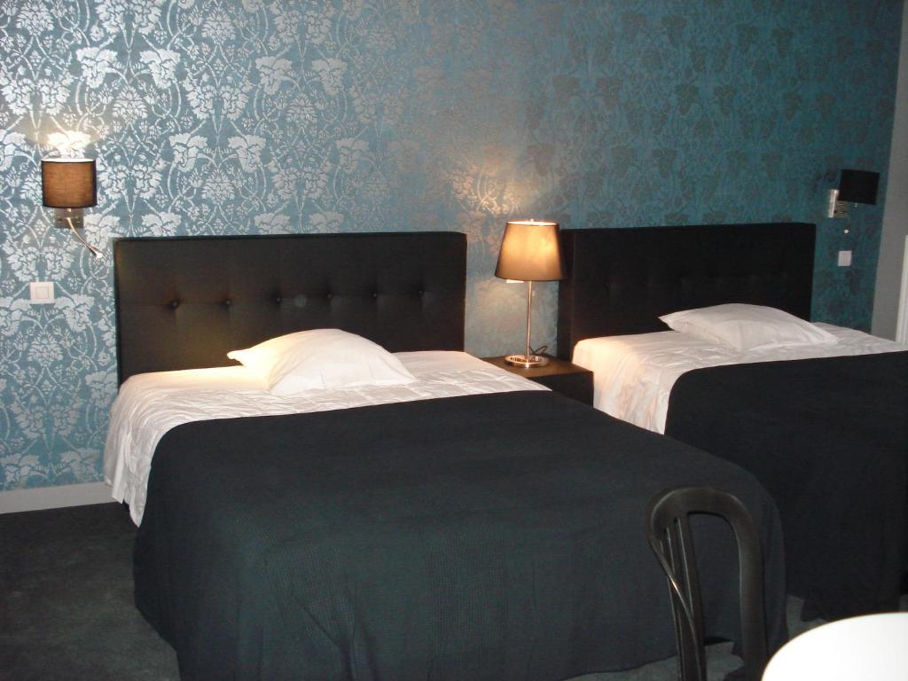 Hotel La Fayette Rochefort Pokoj fotografie